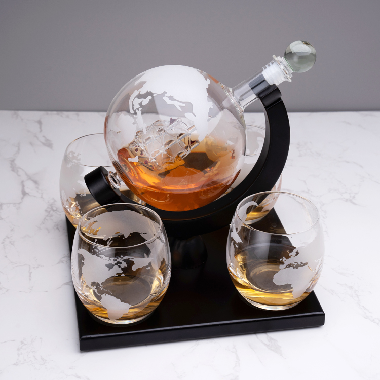 Fabrieksverkoop op maat gemaak - Decanter Globe Set recensie en prijs