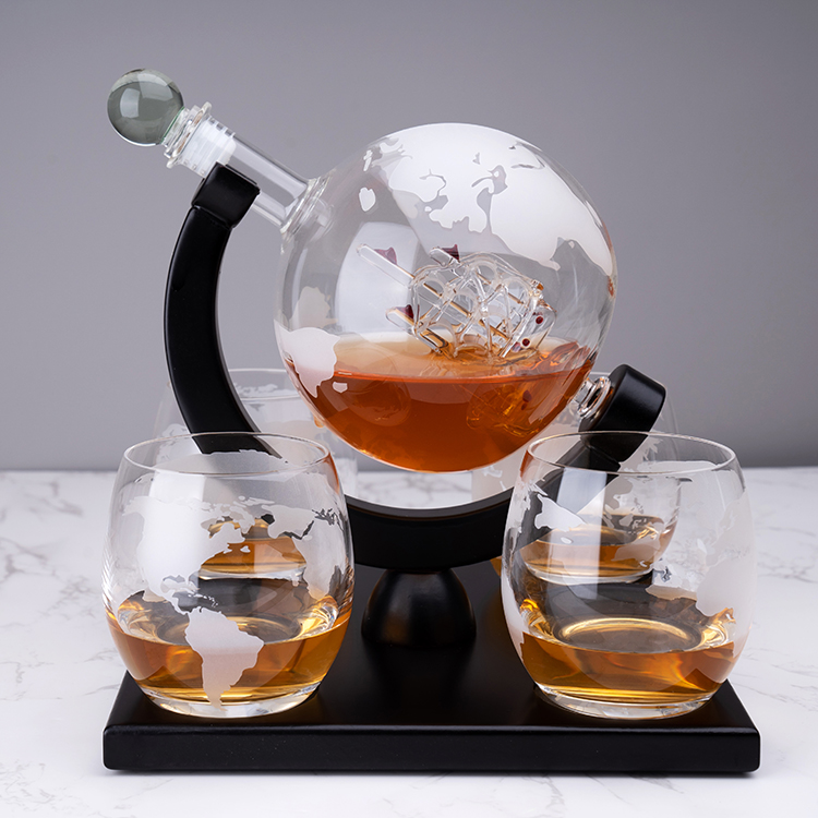 Fabrieksverkoop op maat gemaak - Decanter Globe Set recensie en prijs