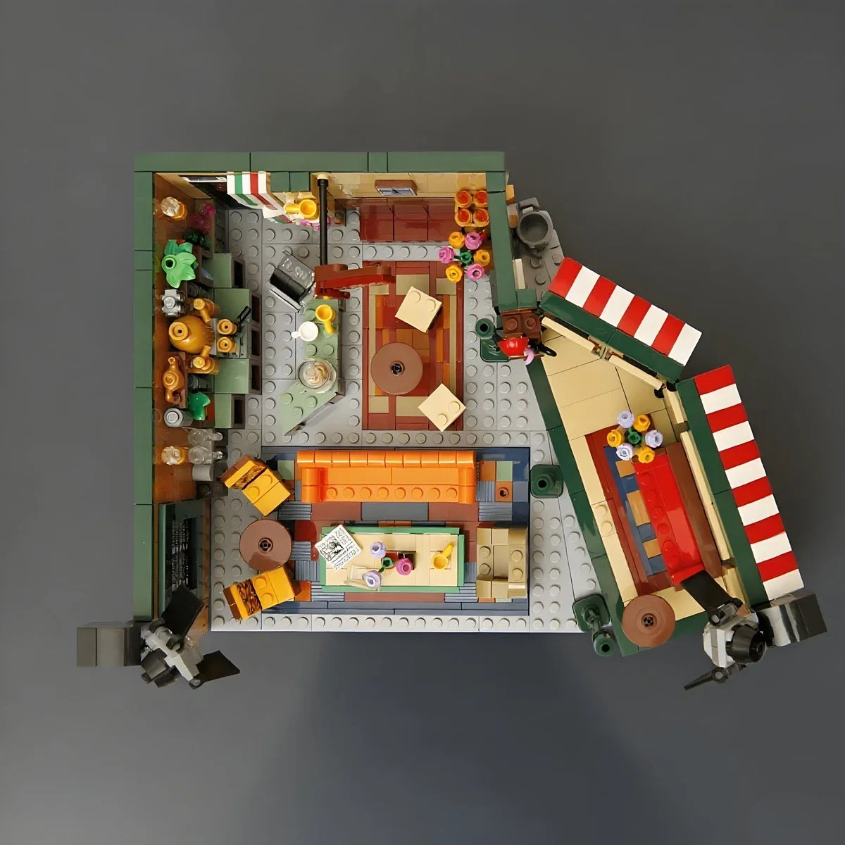 Vriendenhuis Familie Klassiek  - Home Bar Cafe recensie en prijs