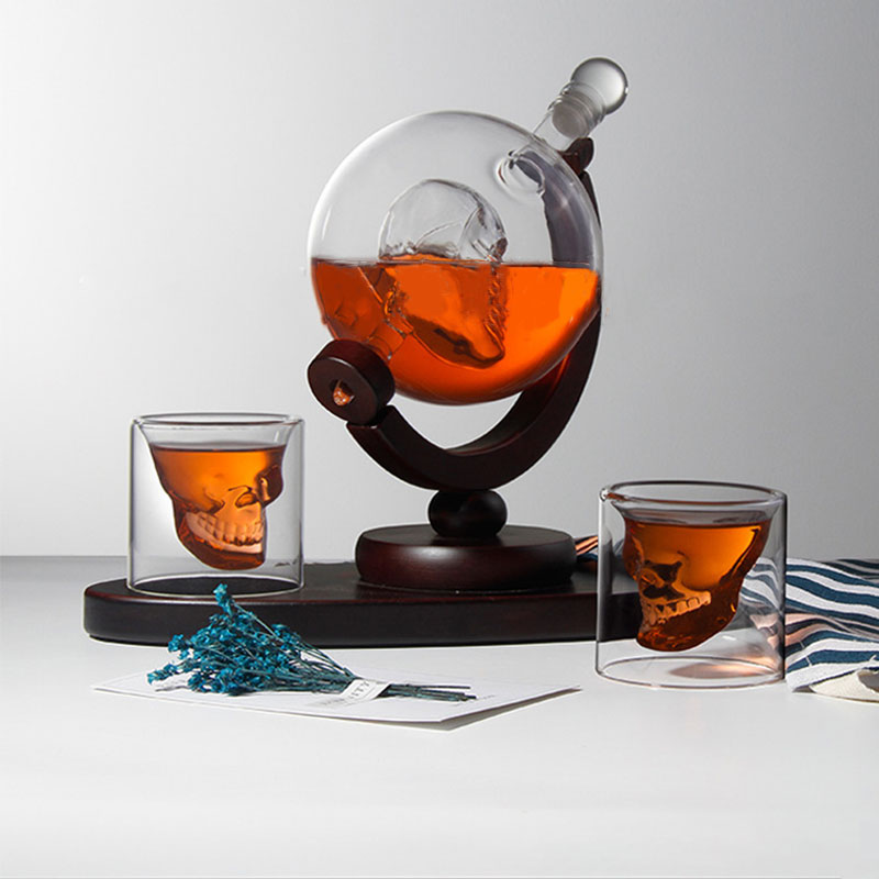 Skull Globe Whiskey Karaf Set  - Decanter Globe Set recensie en prijs